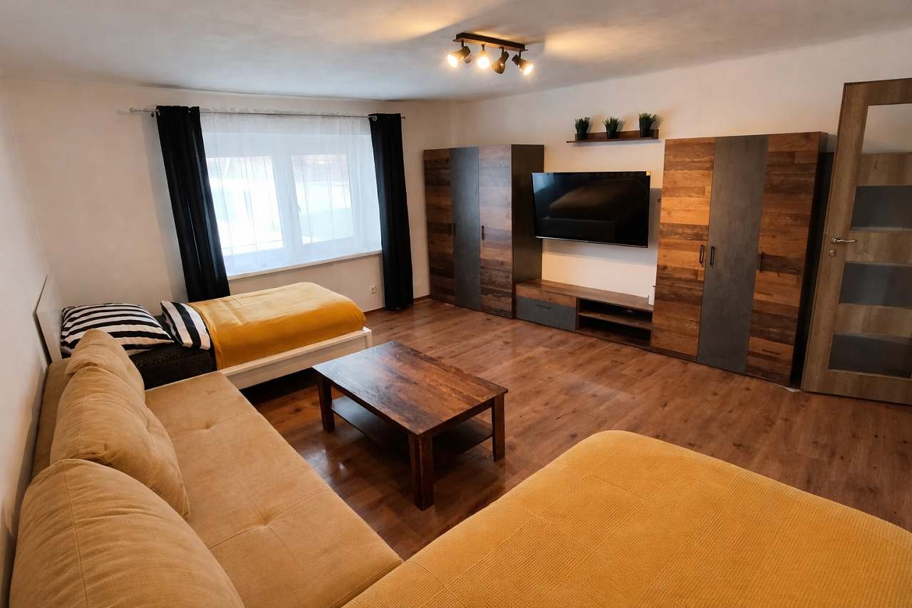 2.Ložnice/Společenská místnost