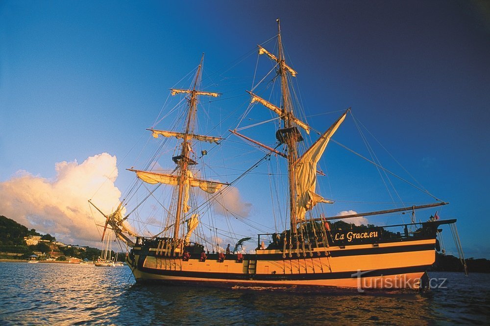 5.10. Beseda Jiřího Kolbaby v Olomouci: Piráti z Karibiku II - jižní Antily