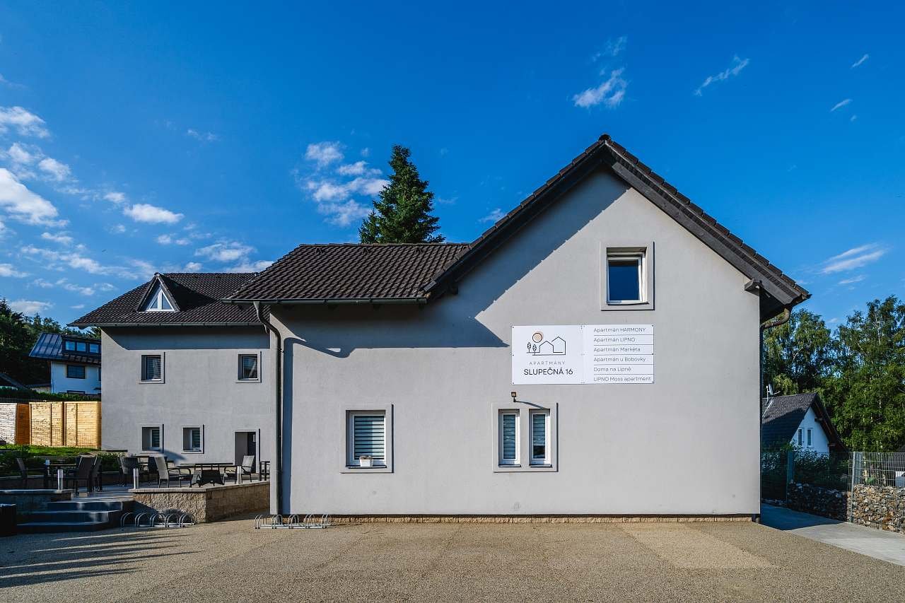 Apartmán DOMA na Lipně - budova hlavní pohled