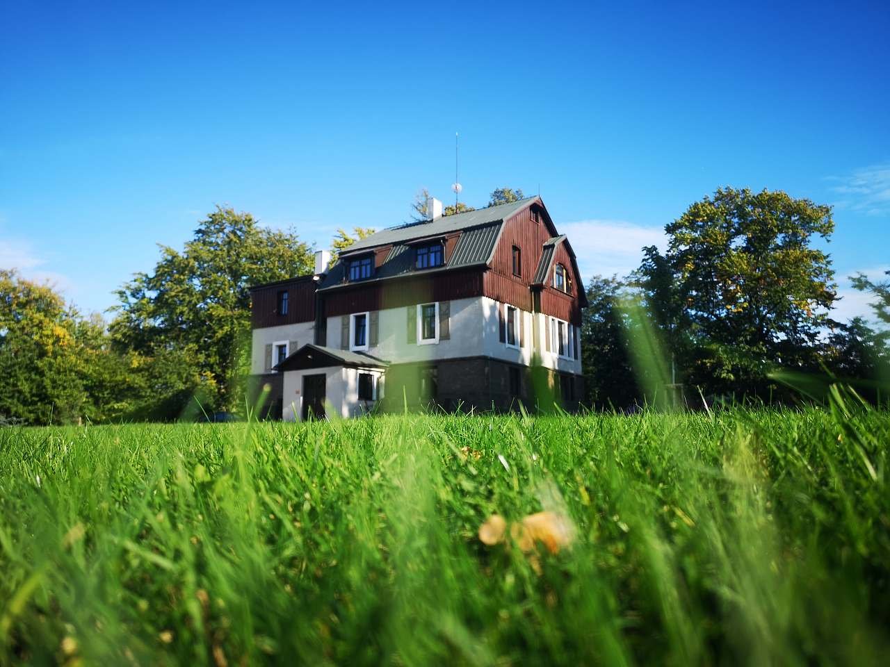 Apartmán MEZI DUBY - dům