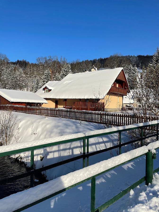 Apartmán v rodinném domě v Horní Lipové