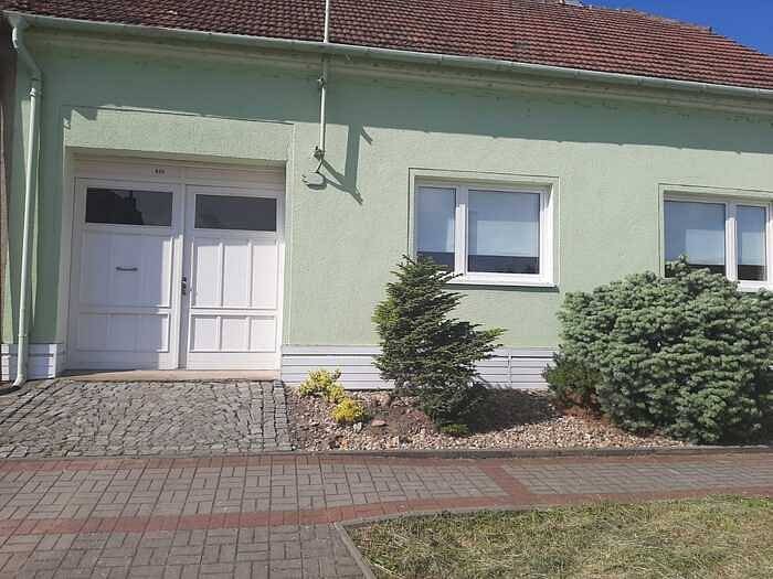 apartmánový dům- hlavní vstup