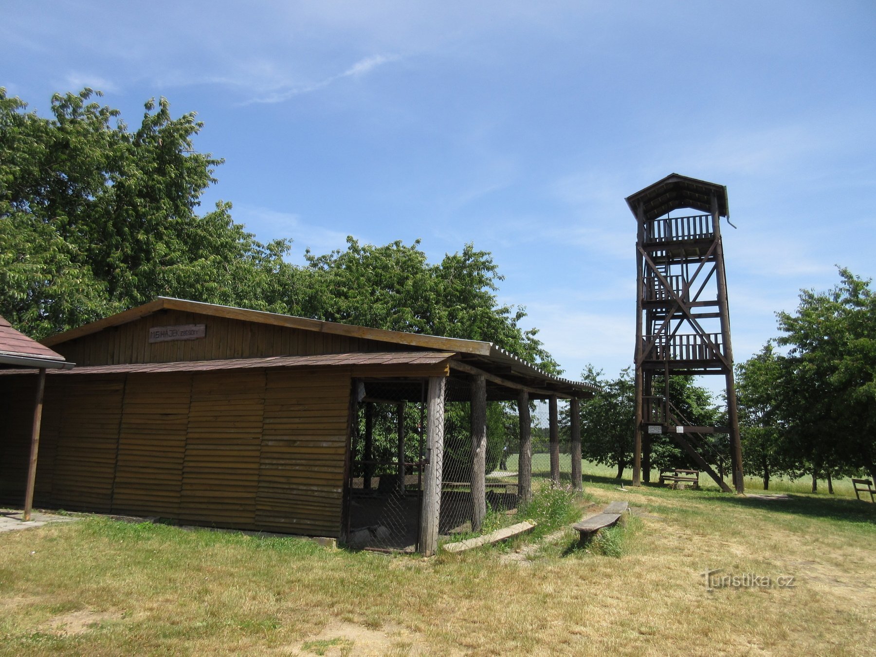 Bernartice a rozhledna Na kupě