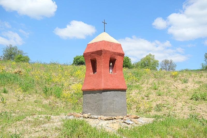 boží muka Santiniho krystal