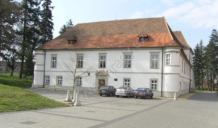 Březolupy