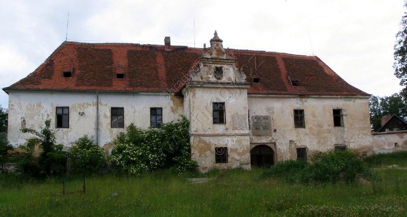 Bzí