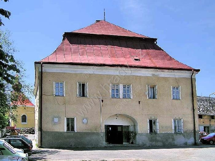 Částkov