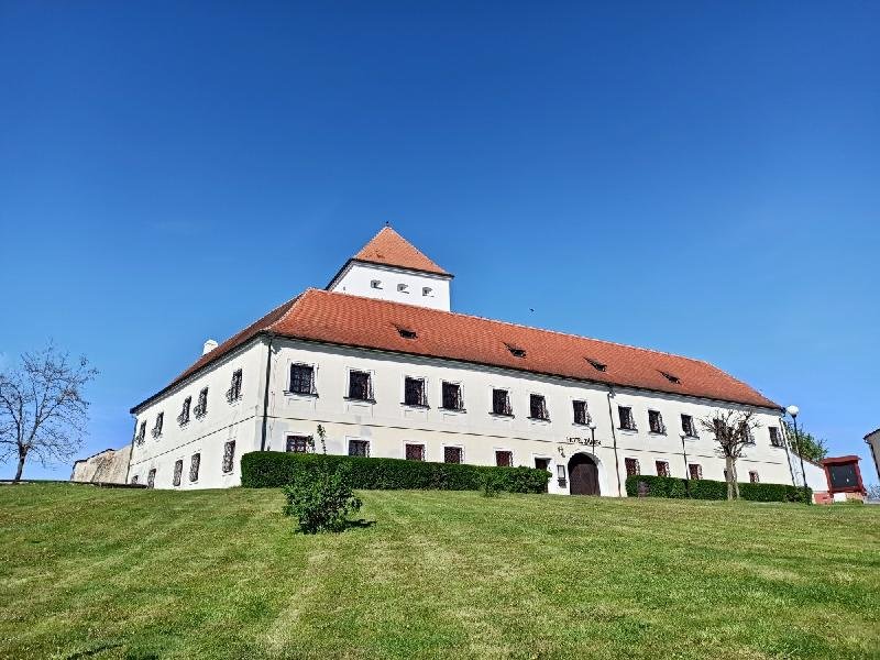 Čejkovice