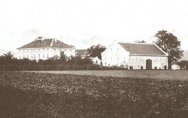 Červený dvůr