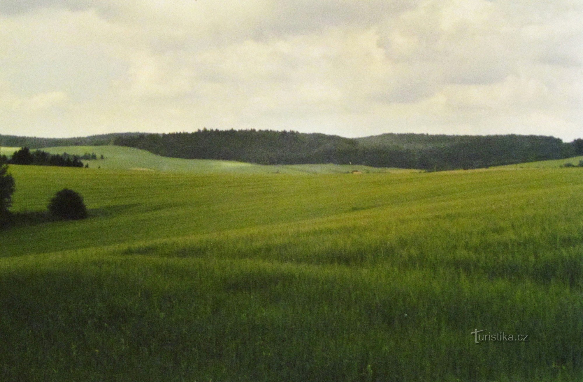 Cesta na Vysočinu - 1. Z Brumova do Moravského Krasu - retro 2001