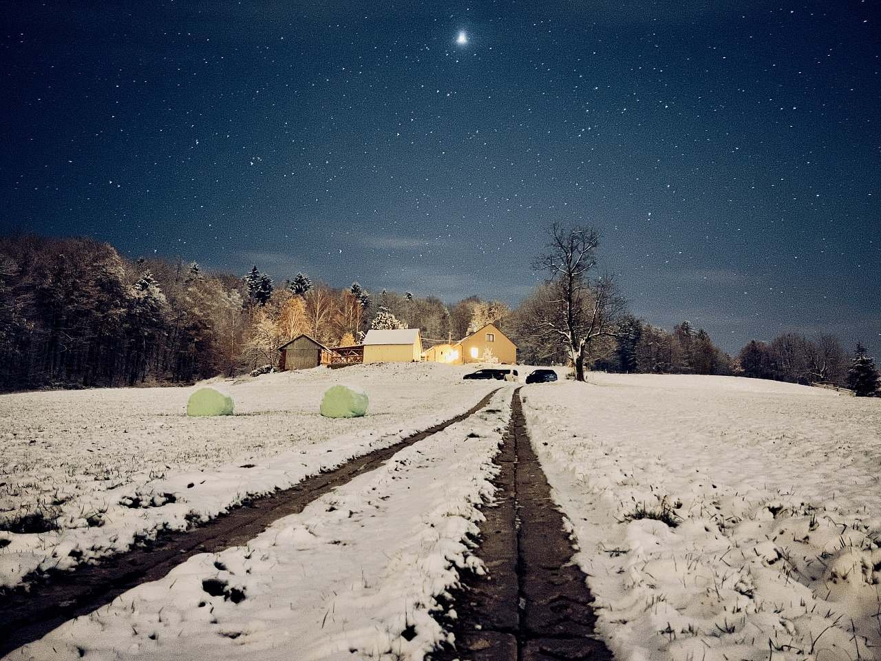 Chaloupka pod horou Prašivá