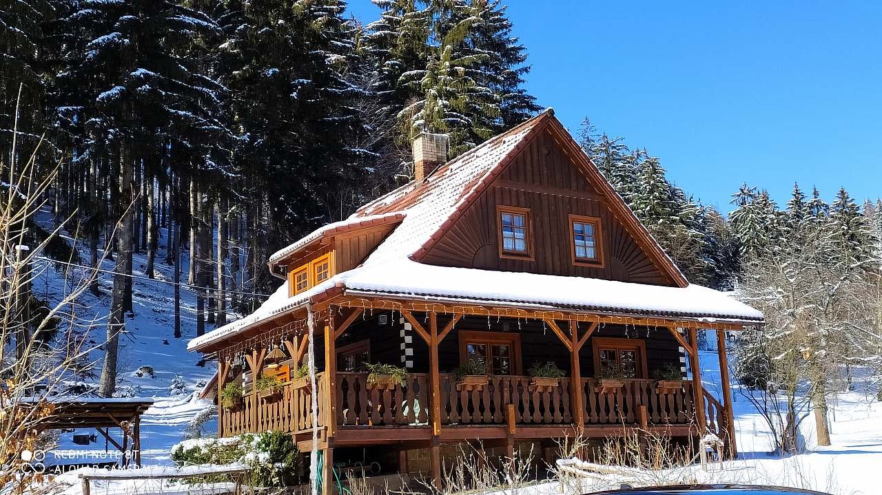 Chaloupka pod Radhoštěm ZIMA 2021
