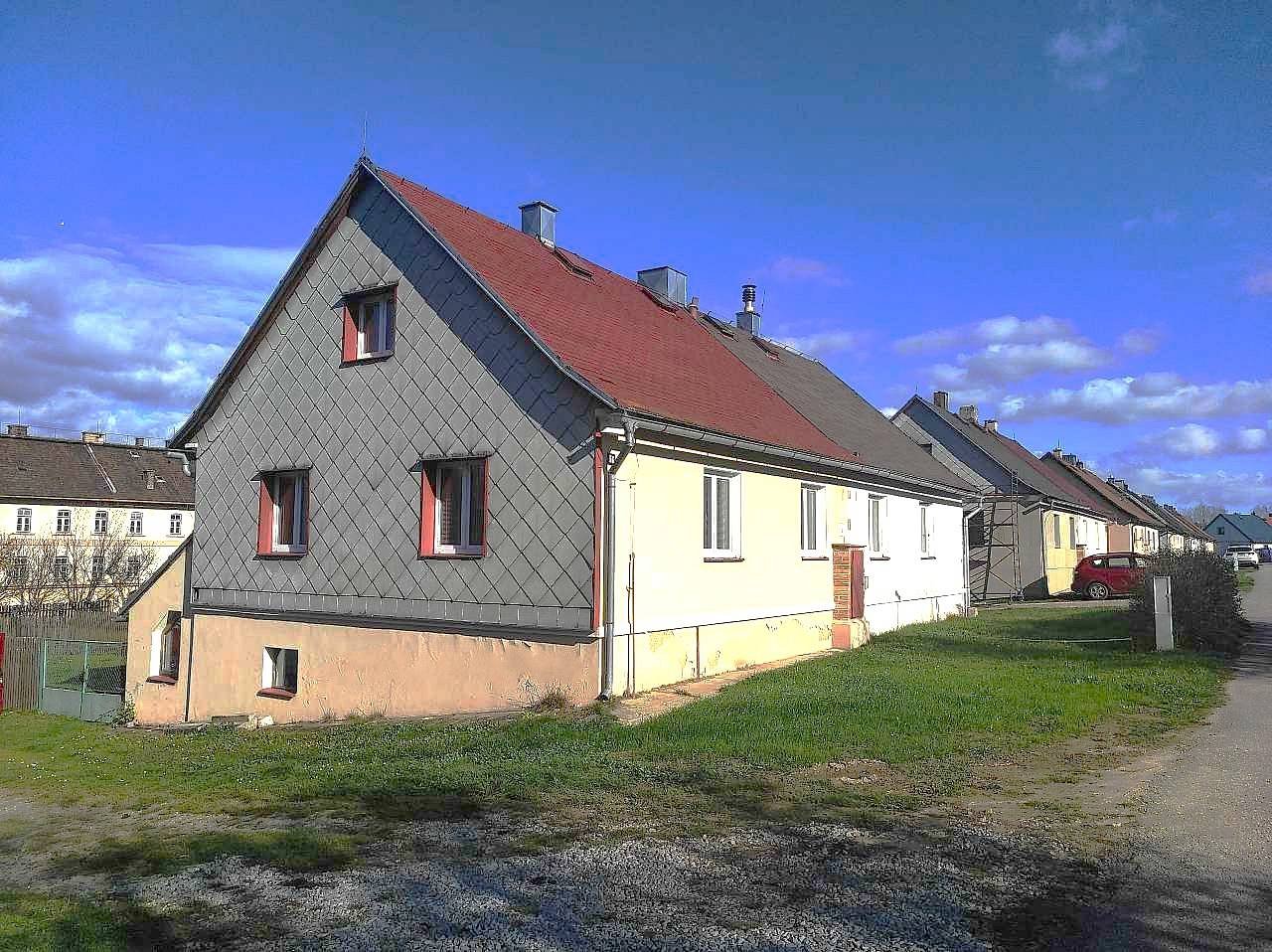 Chalupa Halina, místo, kde ticho léčí a lišky dávají dobrou noc...