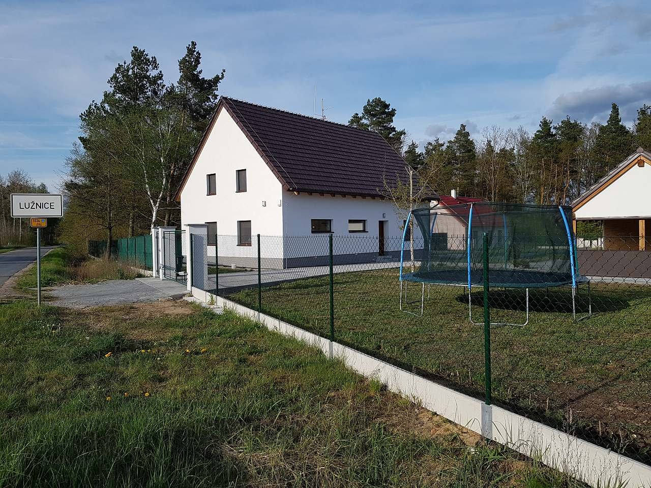 Chalupa Lužnice celá