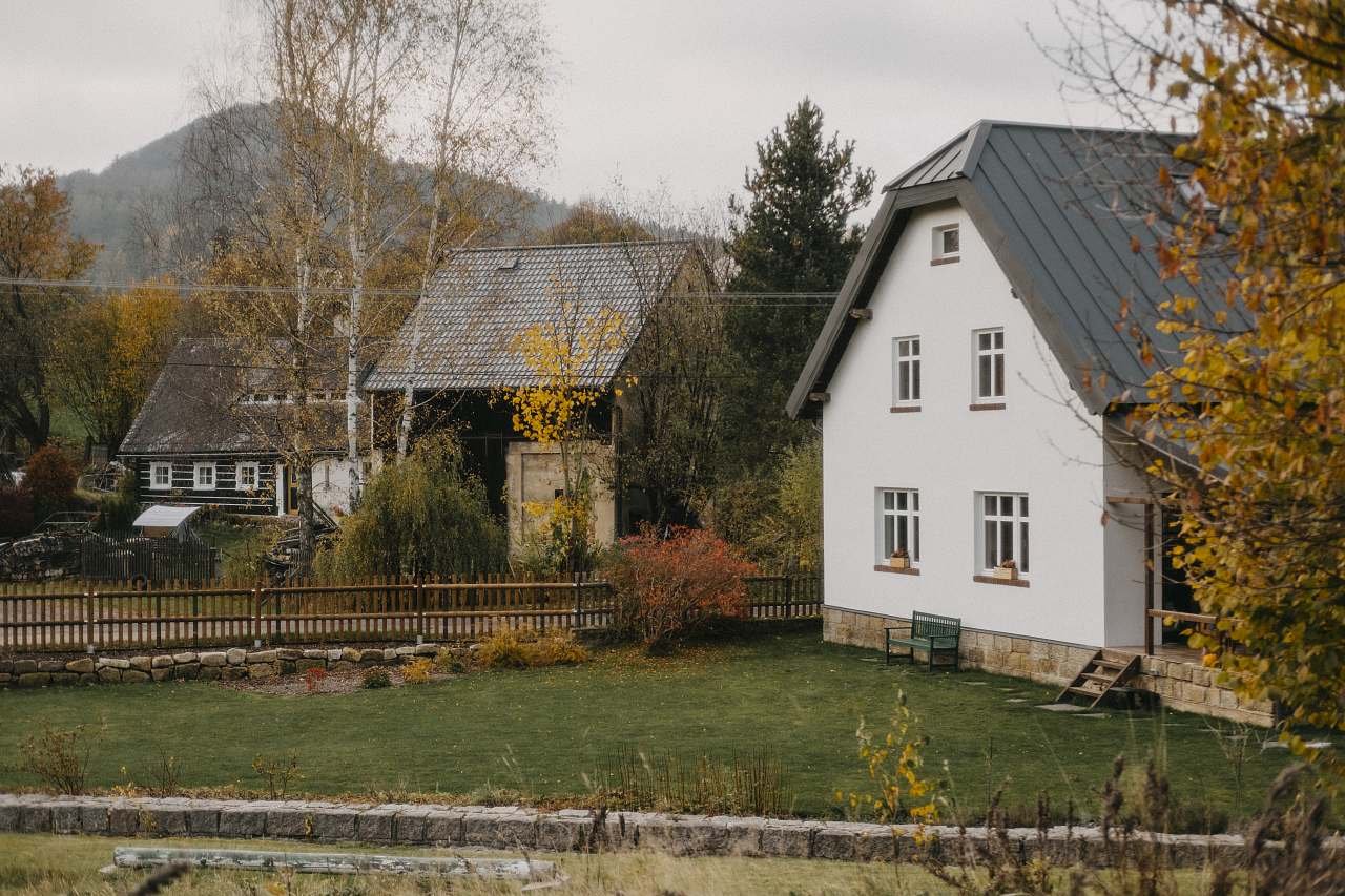 Chalupa Mezi vrchy pronájem Petrovice u Jablonného v Podještědí