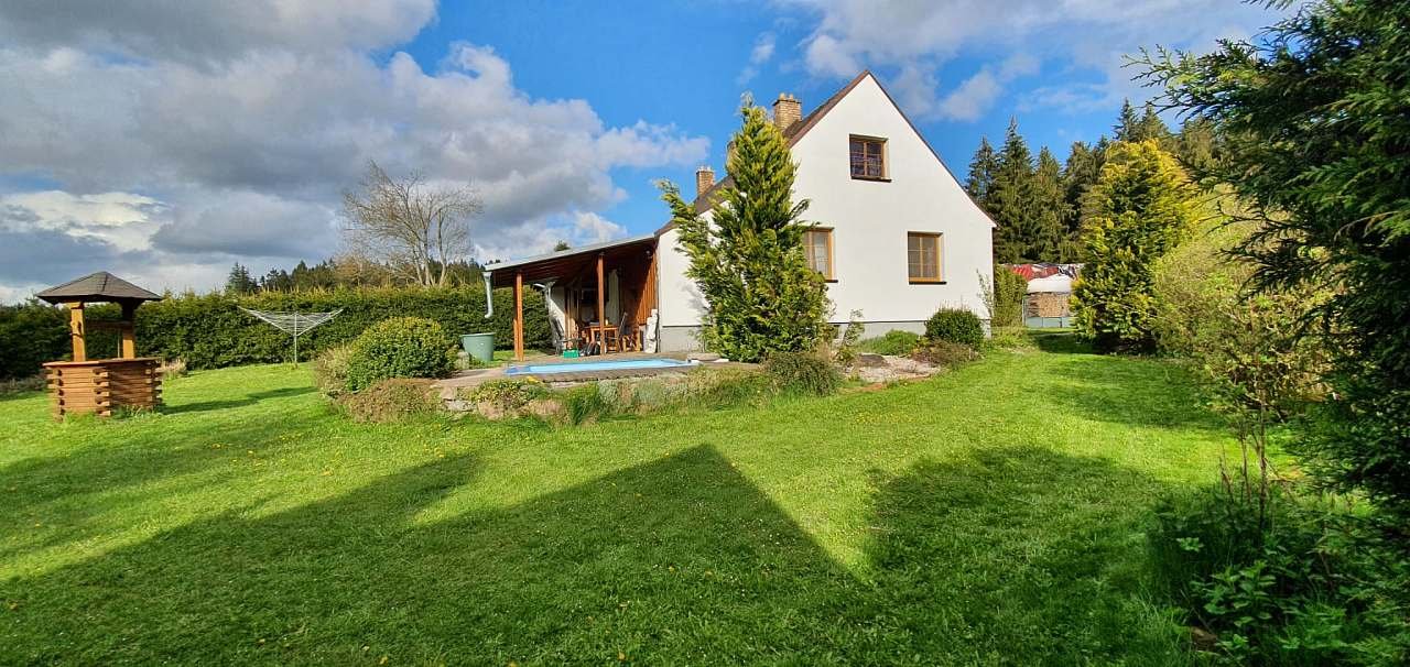 chalupa Pláníčka a zahrada