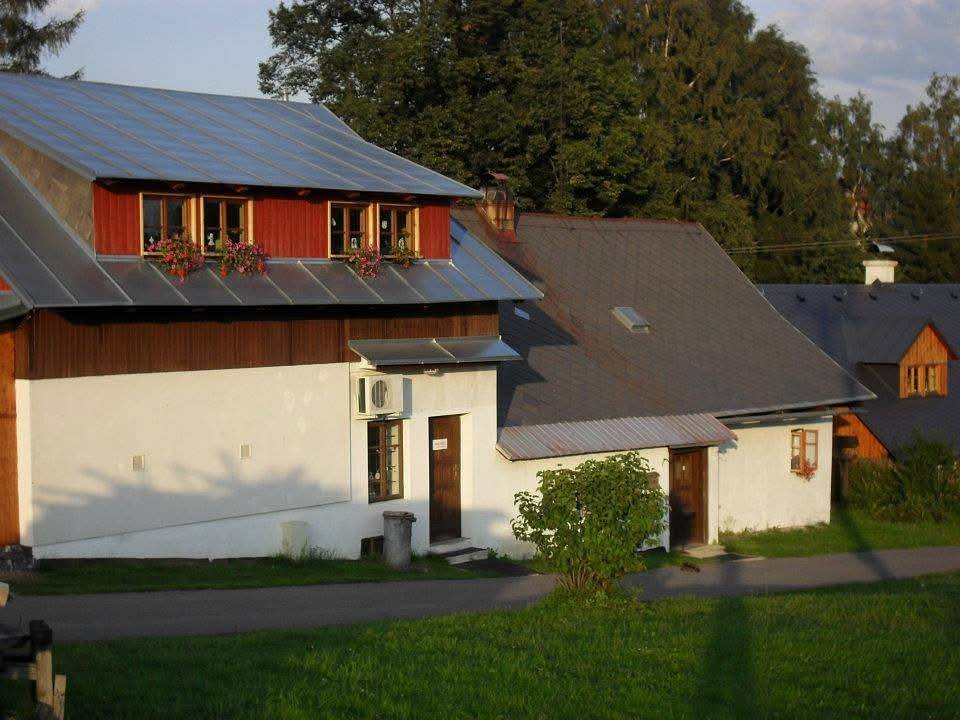 Chalupa U Vlaštovek s venkovním bazénem