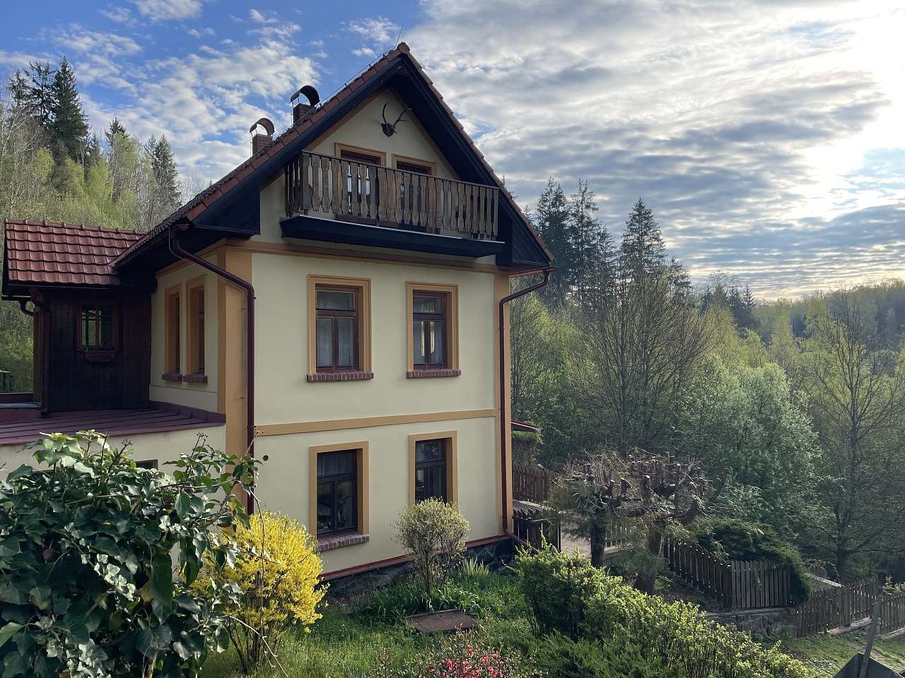 Chalupa u Zajíčků západní pohled