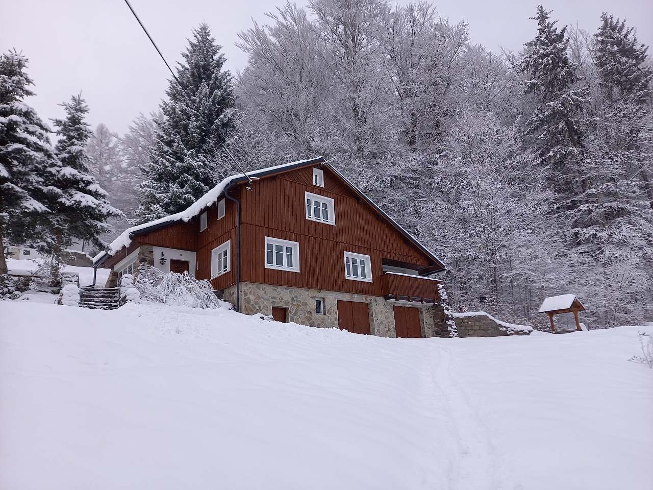 Chalupa v zimě3