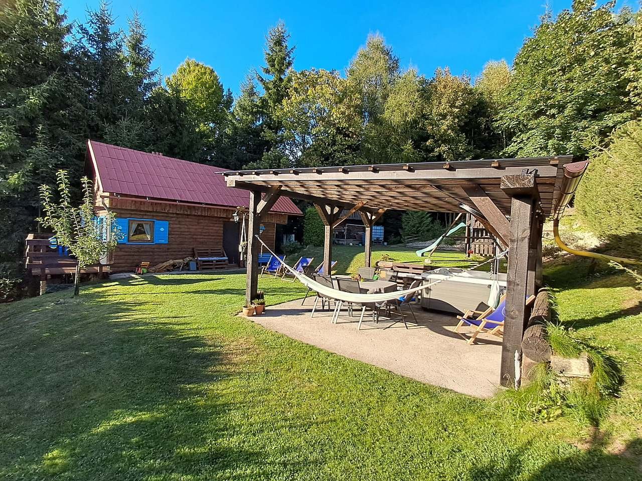 Chata 123 vstup od brány