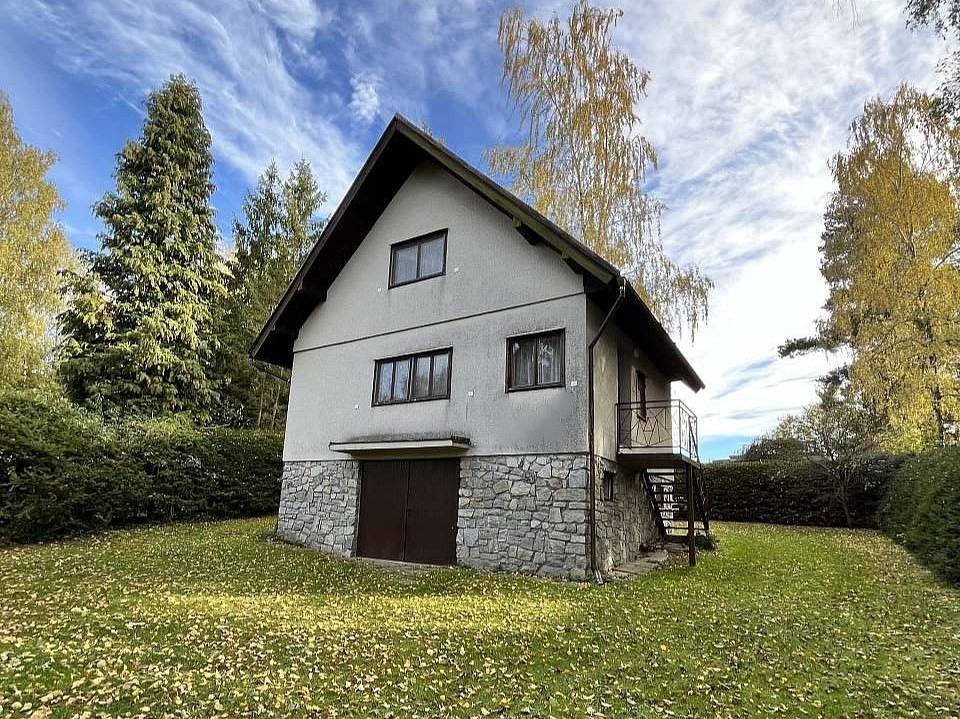 Chata Dvořiště, oáza klidu za živým plotem- podzim