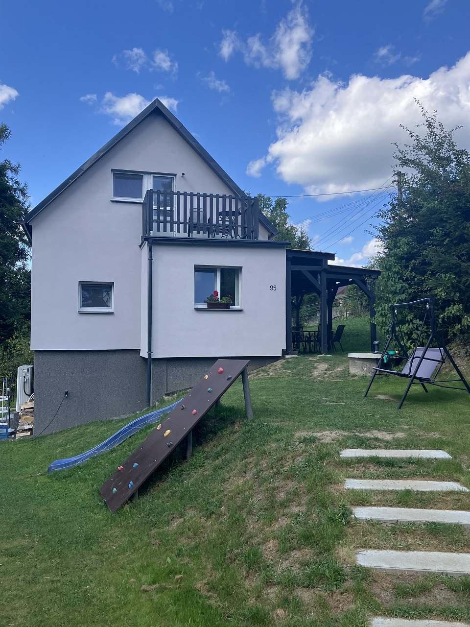 Chata u Járy - zastřešené posezení