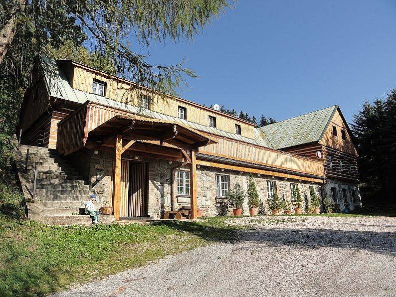 Chata U jasanu - příjezd