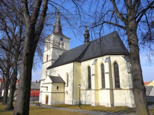 děkanský kostel Nanebevzetí Panny Marie