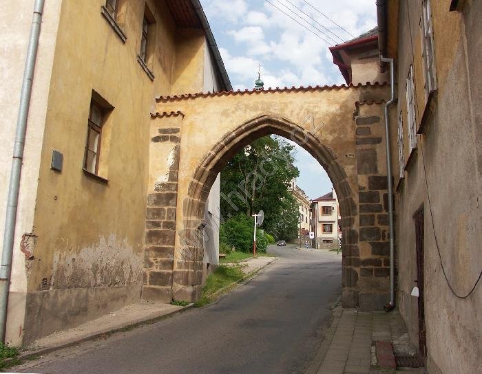 Dolní brána