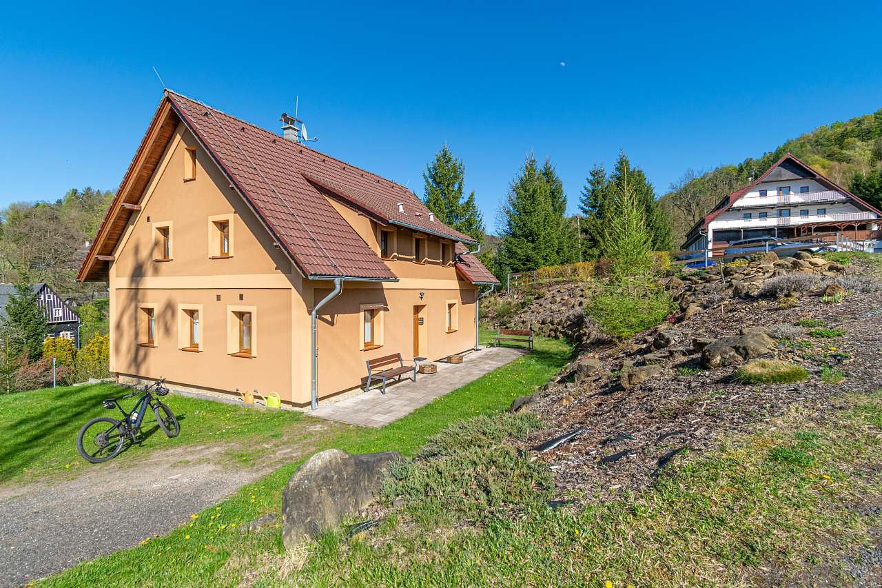 Dům