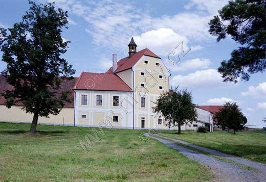 dvůr Kalec