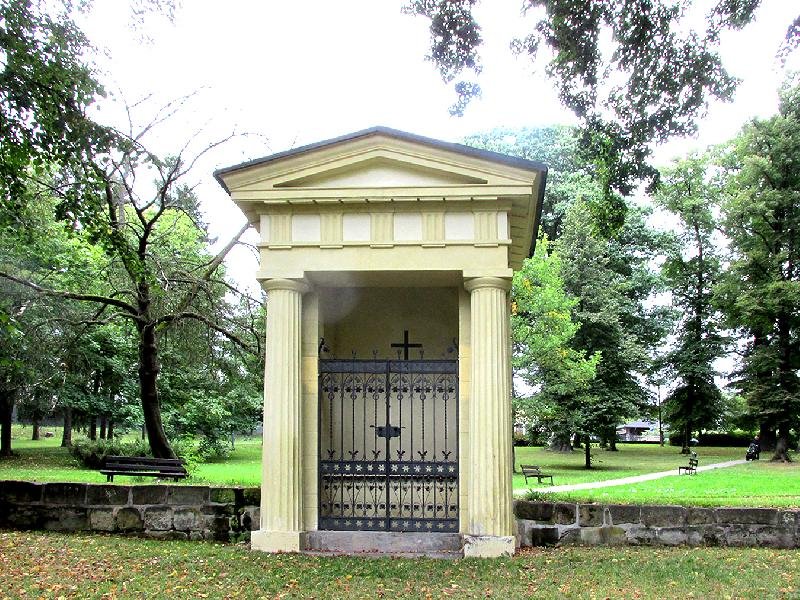 empírová kaple