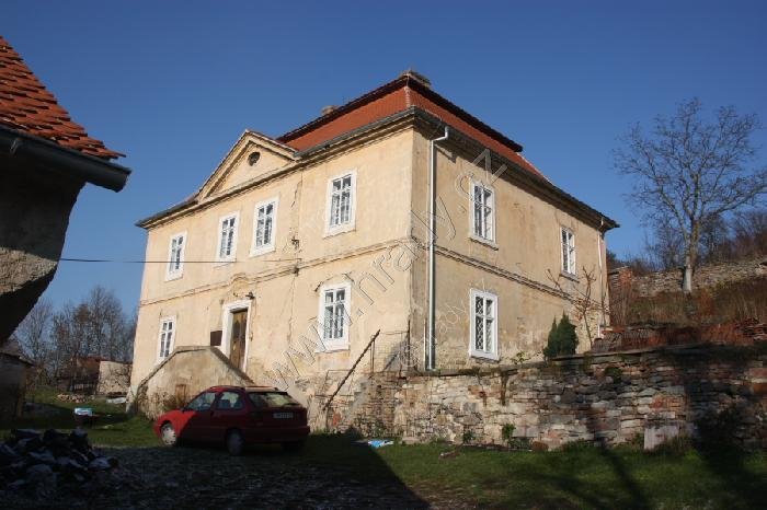 fara Býčkovice