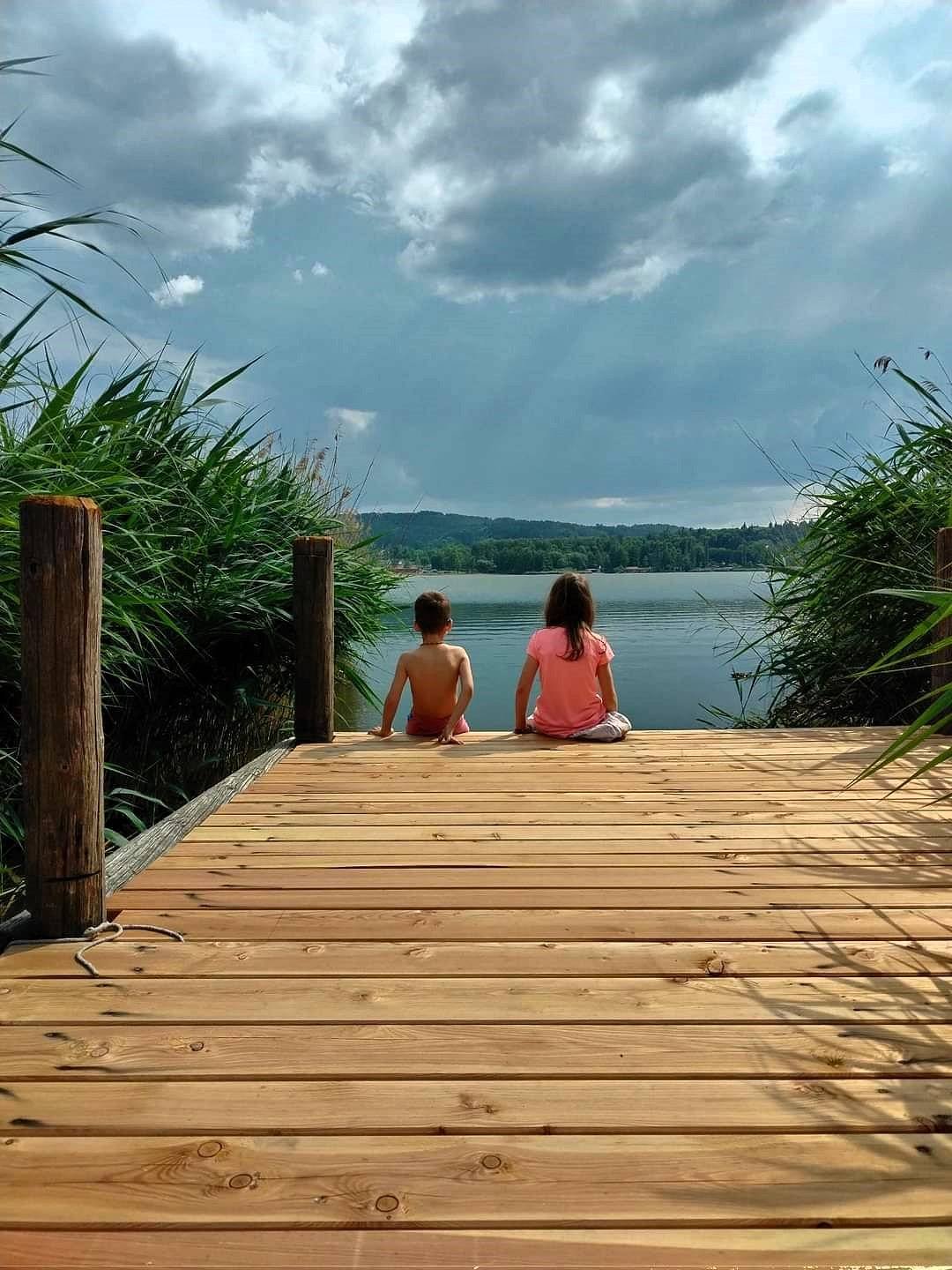 FKK kemp Úštěk bez plavek nuda pláž chatky, karavany, stany