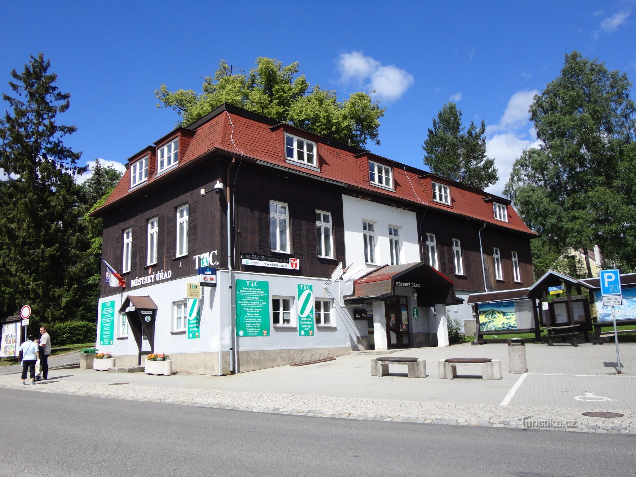 Harrachov - Turistické informační centrum