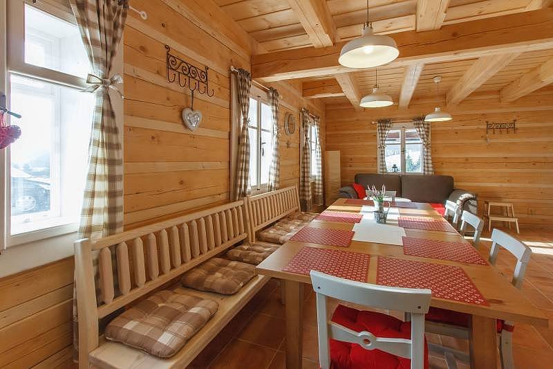 hlavní obytná místnost-Roubenka Losiny