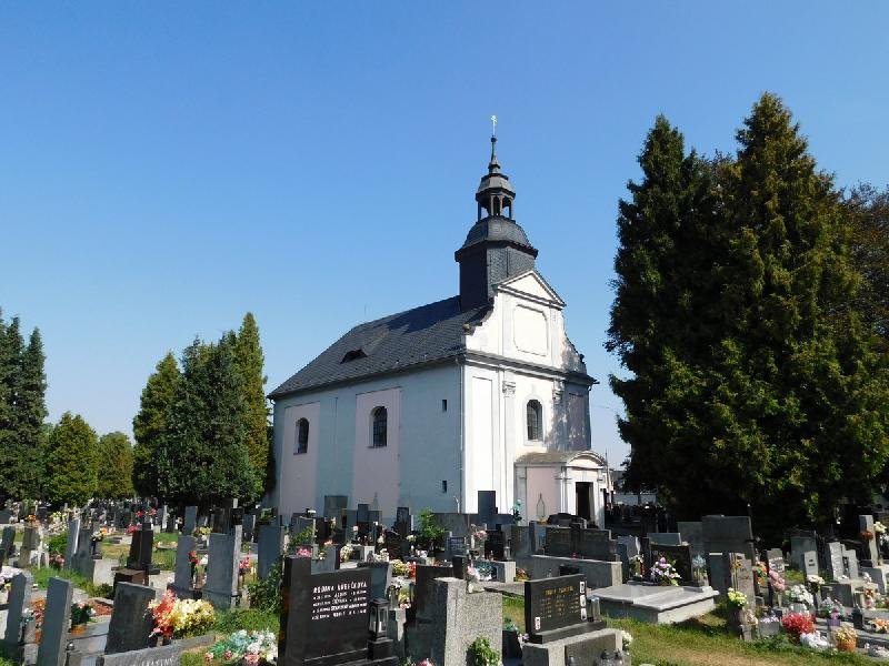 hřbitovní kostel Povýšení sv. Kříže