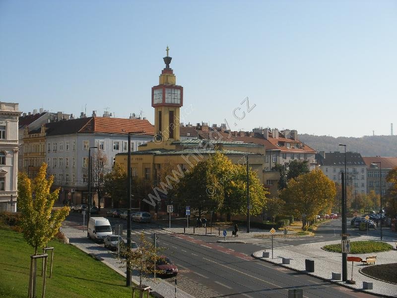 Husův sbor ve Vršovicích