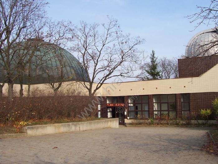 Hvězdárna a planetárium Mikuláše Koperníka