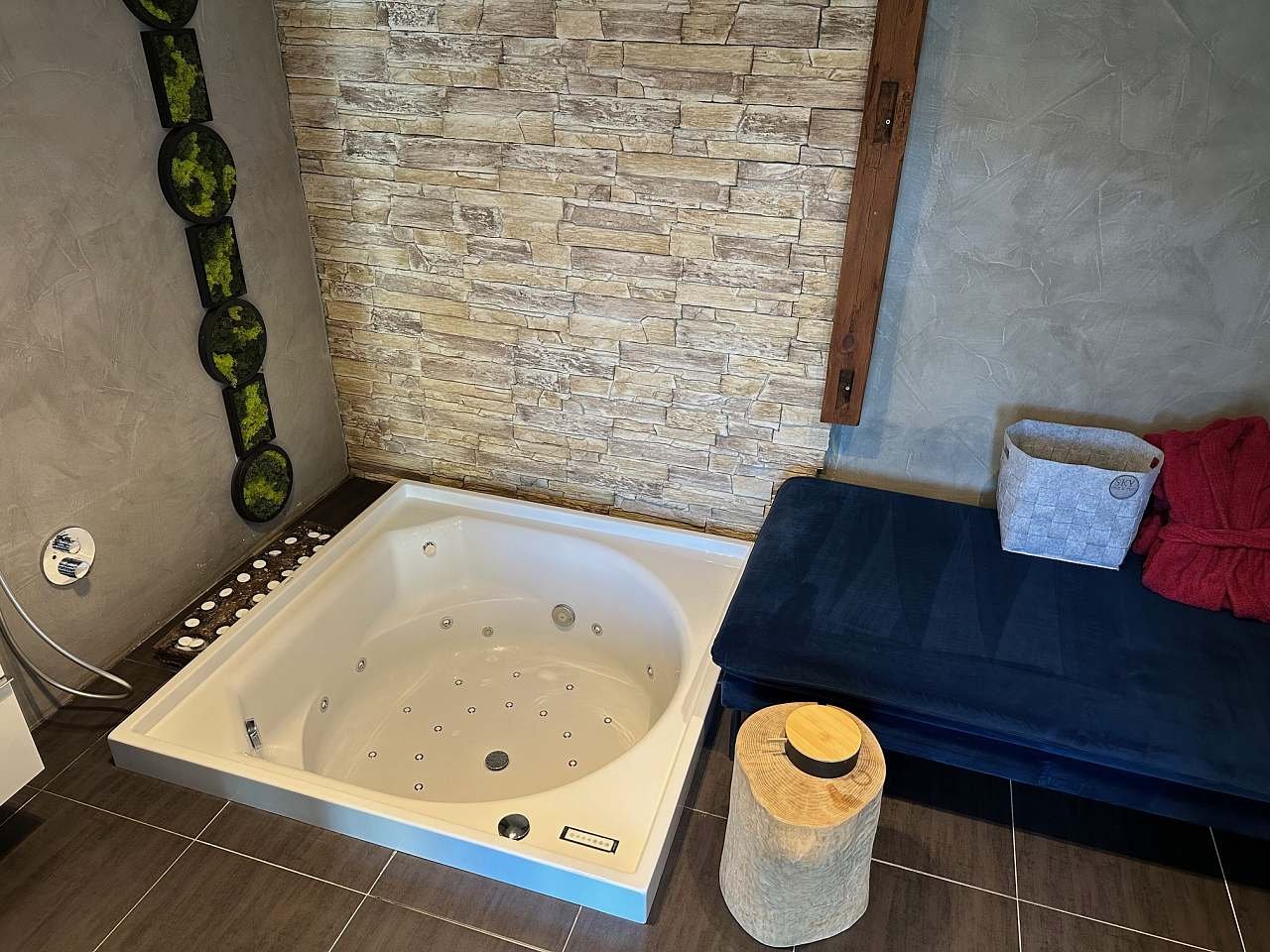 Hydromasážní vana SKY ONE