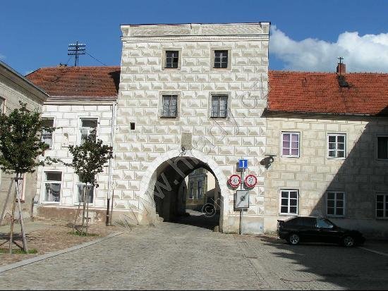 Jemnická brána