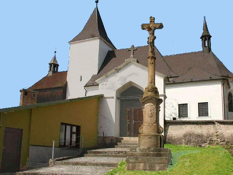 kamenný kříž
