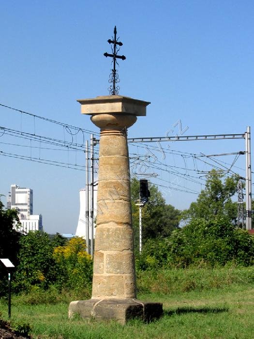 kamenný milník