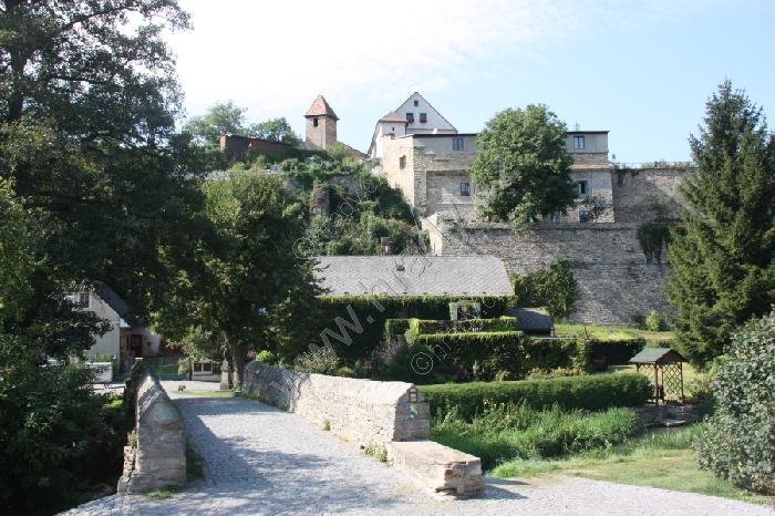 kamenný most a socha sv. Jana Nepomuckého