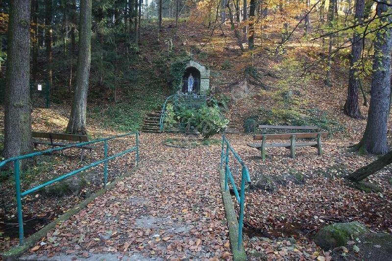 kaple Panny Marie se studánkou