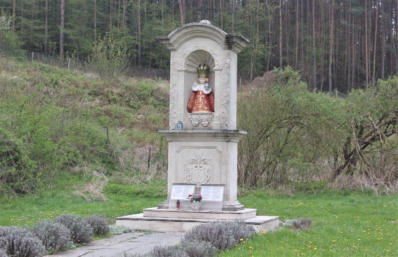 kaplička Pražského Jezulátka
