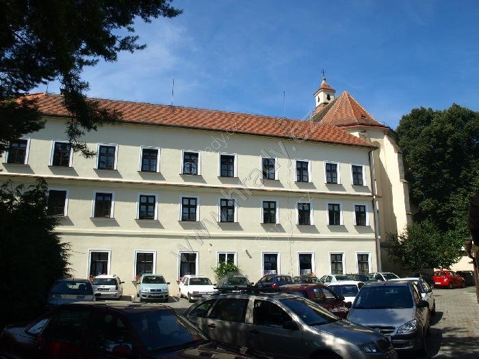 klášter augustiniánů s kostelem sv. Bartoloměje 