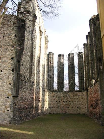 klášter klarisek s kostelem Panny Marie