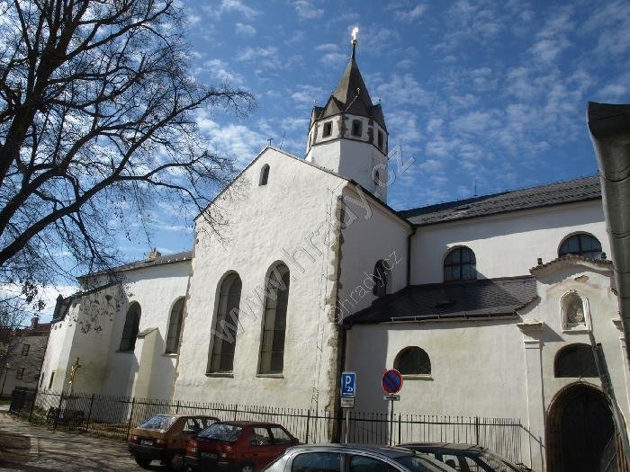 klášter minoritů s kostelem Nanebevzetí Panny Marie