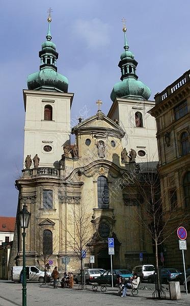 klášter obutých karmelitánů s kostelem sv. Havla